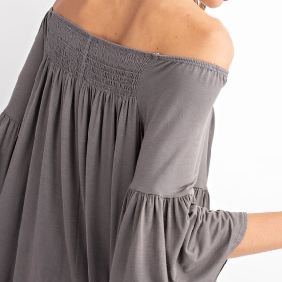 Last 1 ‼️ Off Shoulder Smocked Top - Picture 4 of 4
